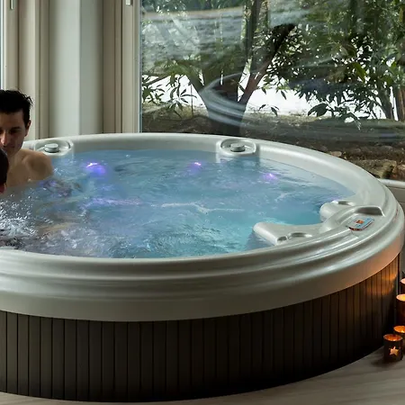 Couette-café Bhavantù 4*